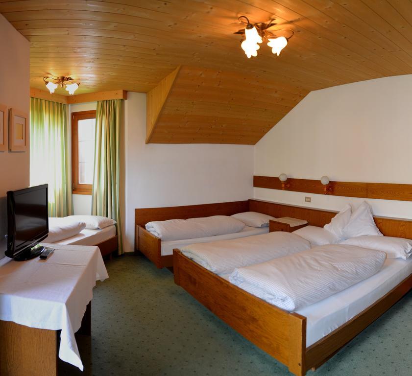 Bed and Breakfast Garni Sayonara Сан-Виджилио-ди-Мареббе Экстерьер фото